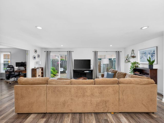 1484 Lafayette Drive, A, Upper Arlington, OH 43220