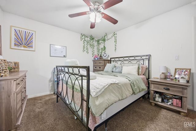 12808 Yankton Court, Bakersfield, CA 93312