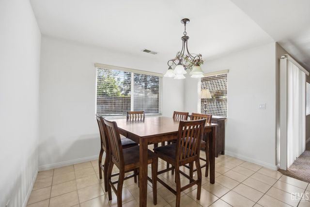 12808 Yankton Court, Bakersfield, CA 93312