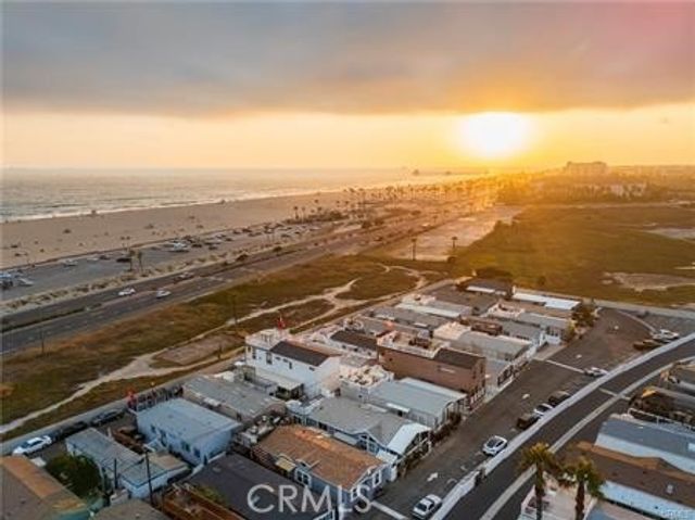 21752 15A Pacific Coast, Huntington Beach, CA 92646