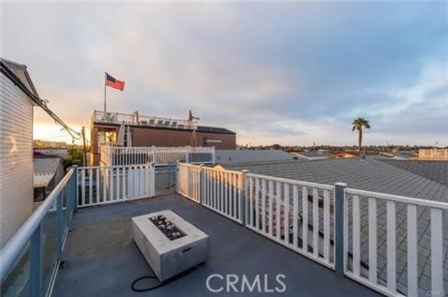 21752 15A Pacific Coast, Huntington Beach, CA 92646