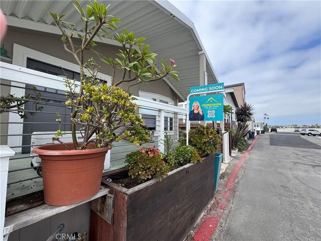 21752 15A Pacific Coast, Huntington Beach, CA 92646