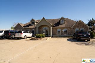 5103 E Airline Road, Victoria, TX 77904