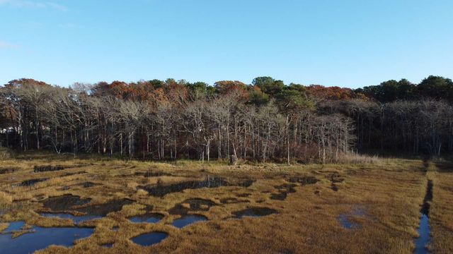 17 Angus Avenue, South Yarmouth, MA 02664