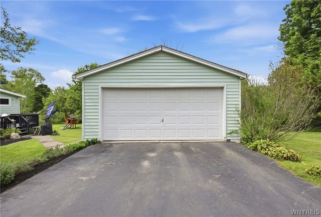 873 Grover Road, Aurora, NY 14052