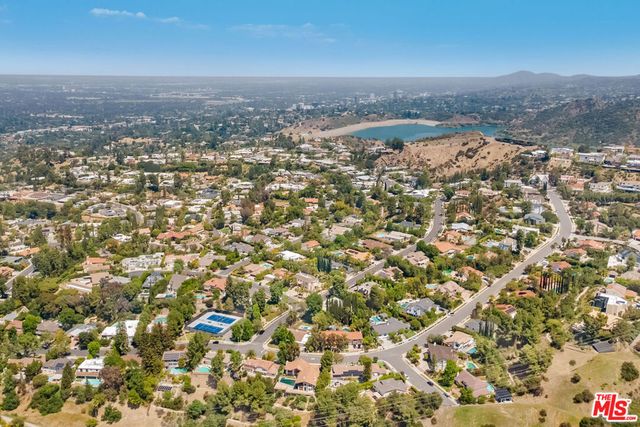 18360 Lake Encino Drive, Encino, CA 91316