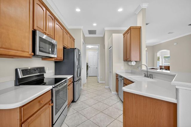 5250 E 1st Sq, Vero Beach, FL 32968