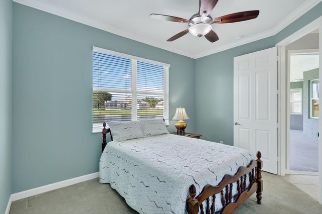 5250 E 1st Sq, Vero Beach, FL 32968