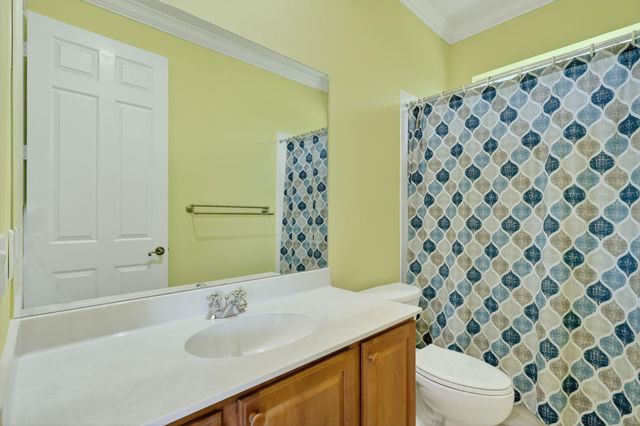 5250 E 1st Sq, Vero Beach, FL 32968