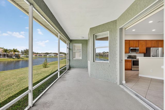 5250 E 1st Sq, Vero Beach, FL 32968