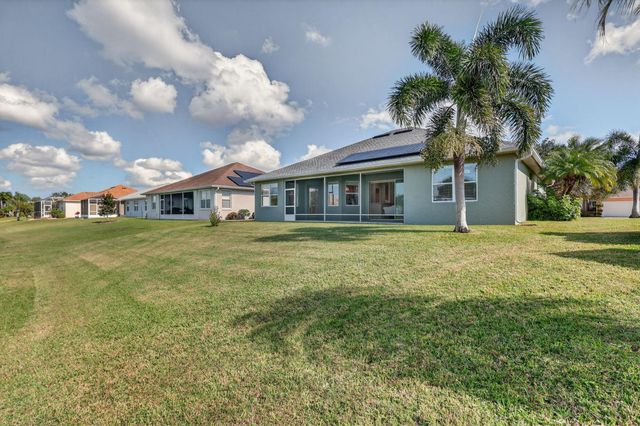 5250 E 1st Sq, Vero Beach, FL 32968