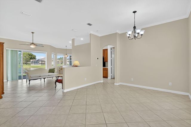 5250 E 1st Sq, Vero Beach, FL 32968