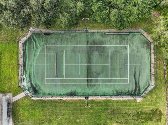 5250 E 1st Sq, Vero Beach, FL 32968