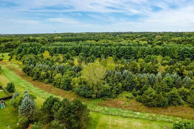 6582 Deer Isle Drive, Cherry Valley, IL 61016