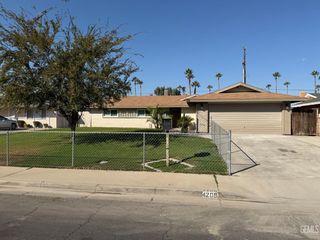 4209 Alexander Street, Bakersfield, CA 93307