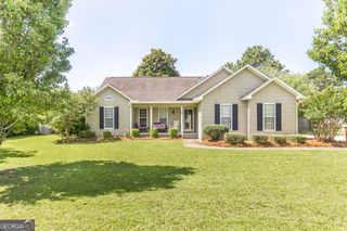 3560 Lawrence Drive S, Macon, GA 31216