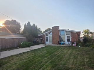 5141 Touhy Avenue, Skokie, IL 60077