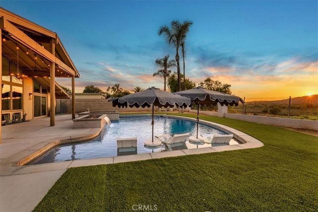 5813 Old Ranch, Riverside, CA 92504