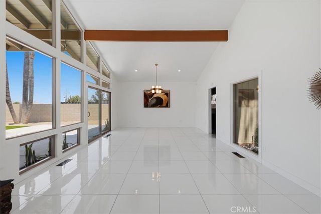 5813 Old Ranch, Riverside, CA 92504