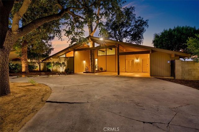 5813 Old Ranch, Riverside, CA 92504