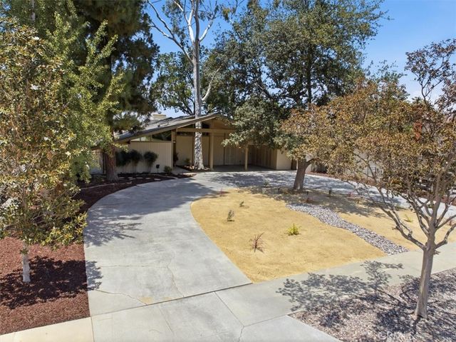 5813 Old Ranch, Riverside, CA 92504