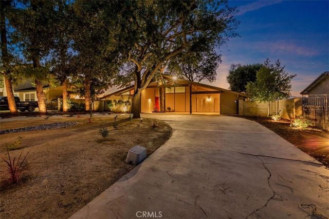 5813 Old Ranch, Riverside, CA 92504