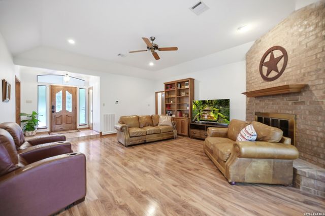 7810 Covey Roost, Boerne, TX 78015
