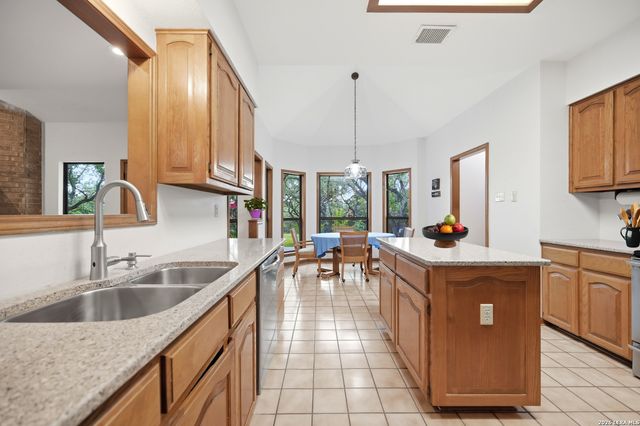7810 Covey Roost, Boerne, TX 78015