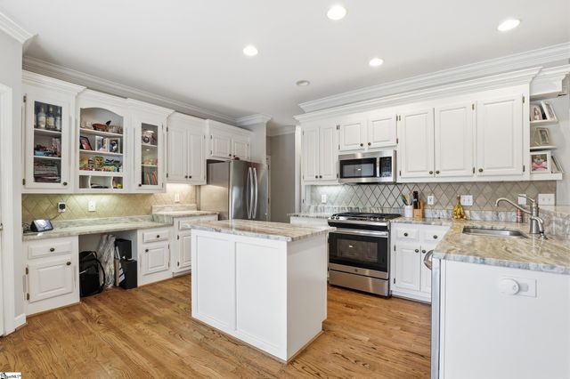 1 Worchester Place, Simpsonville, SC 29680