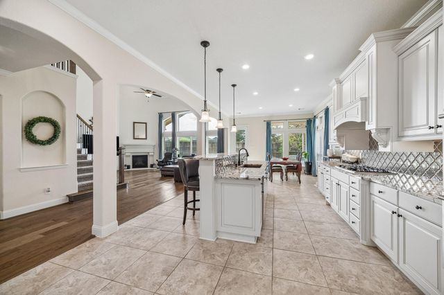 6031 Granite Shadow Lane, Porter, TX 77365