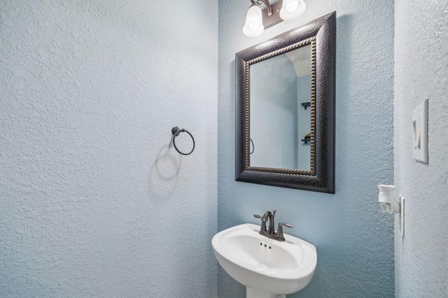 6031 Granite Shadow Lane, Porter, TX 77365