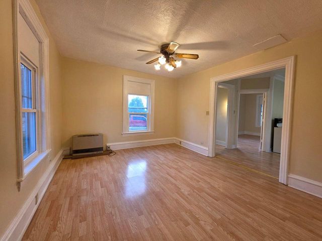 401 S College AVENUE, Fox Lake, WI 53933