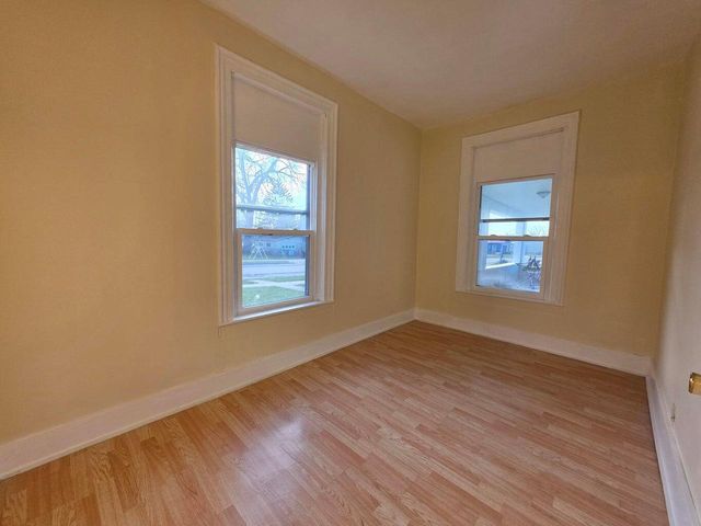 401 S College AVENUE, Fox Lake, WI 53933