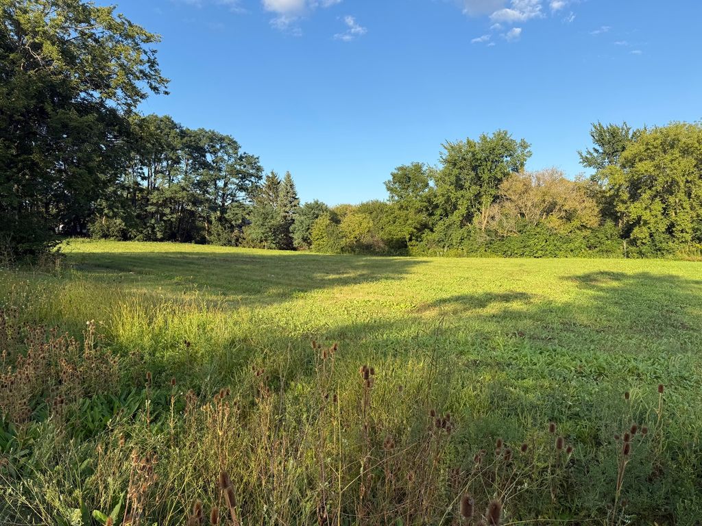 37657 N Green Bay Road, Beach Park, IL 60087