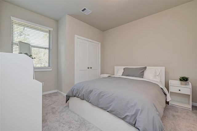 559 Long Leaf Pine Drive, Montgomery, TX 77316