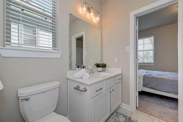 559 Long Leaf Pine Drive, Montgomery, TX 77316