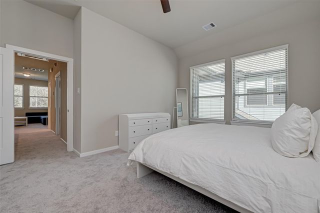 559 Long Leaf Pine Drive, Montgomery, TX 77316