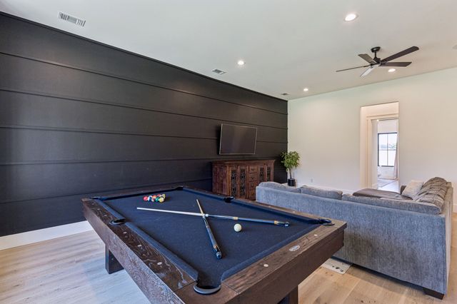 1890 Mcconnell Road, Gunter, TX 75058