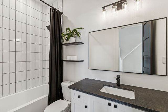 1890 Mcconnell Road, Gunter, TX 75058