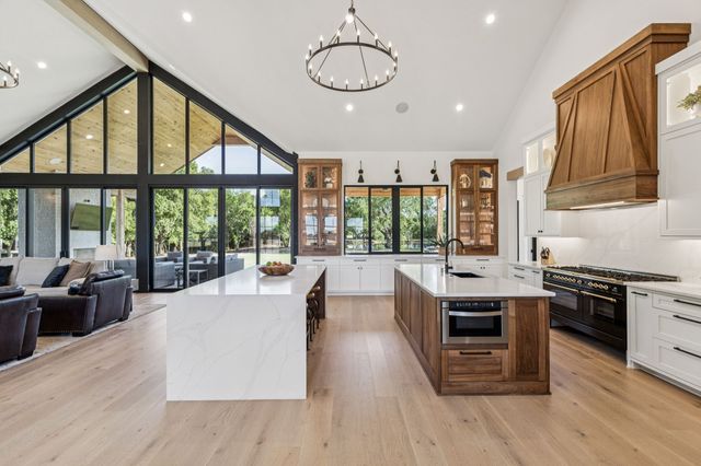 1890 Mcconnell Road, Gunter, TX 75058