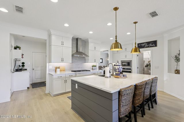 221 MARQUESA Circle, St. Johns, FL 32259