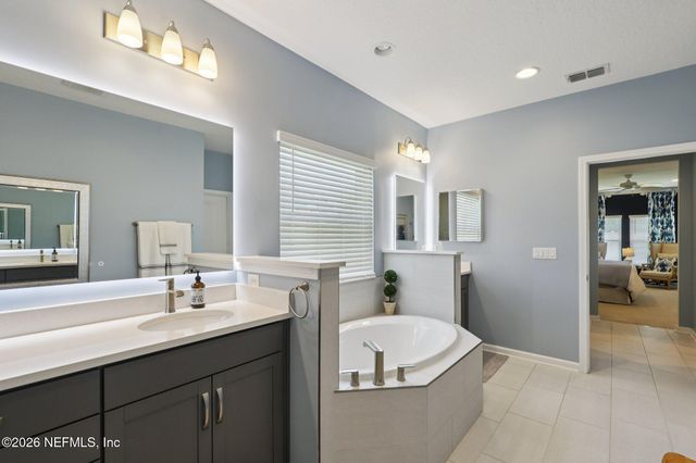 221 MARQUESA Circle, St. Johns, FL 32259