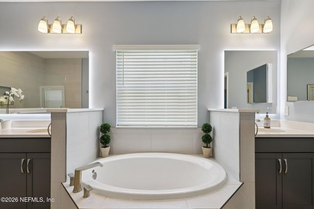 221 MARQUESA Circle, St. Johns, FL 32259