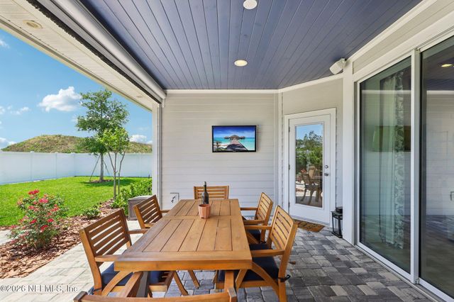 221 MARQUESA Circle, St. Johns, FL 32259