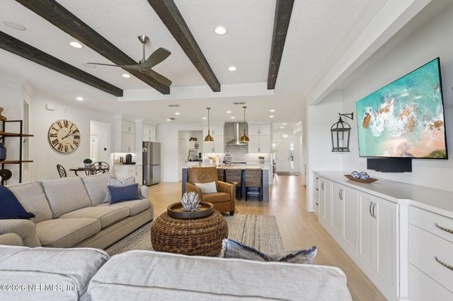 221 MARQUESA Circle, St. Johns, FL 32259