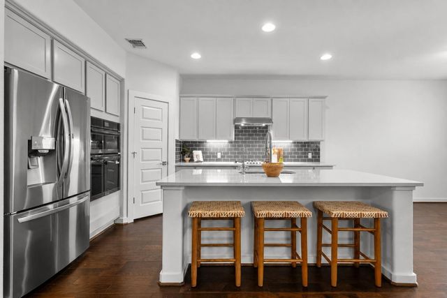 7201 Auburn Blaze LN, Austin, TX 78744