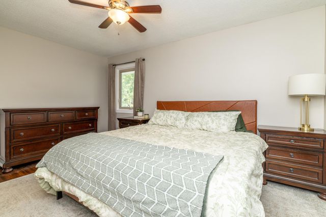 2509 W 140th Street, Burnsville, MN 55337