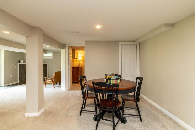 2509 W 140th Street, Burnsville, MN 55337