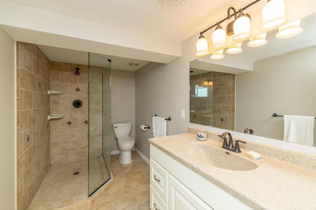 2509 W 140th Street, Burnsville, MN 55337