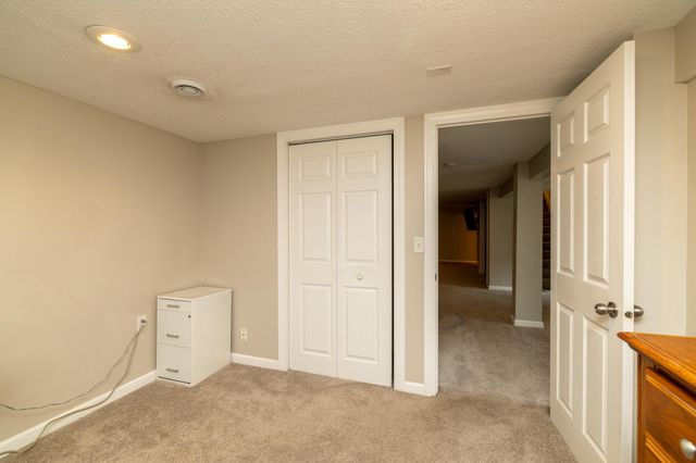 2509 W 140th Street, Burnsville, MN 55337